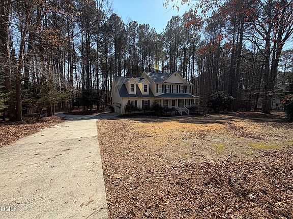 2nd image of 110 Redbay Ln