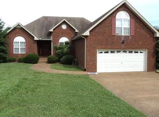 1001 Alexandrea Pl, Hendersonville, TN 37075