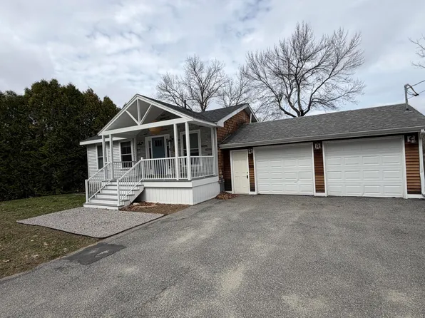 12 Cattail Lane, Monmouth, ME 04259