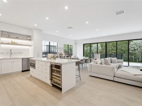 8391 SW 65th Ave #8391, Miami, FL 33143