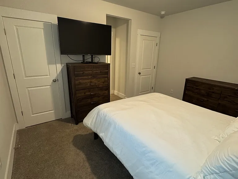 632 Amalfi Dr — Photo 14