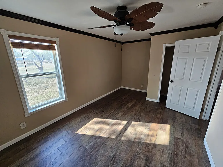 2907 Irma Dr — Photo 35