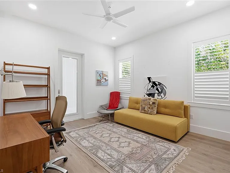 1232 Royal Palm Dr — Photo 29