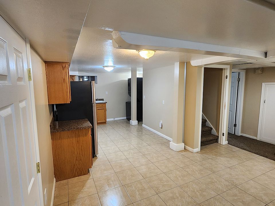 1st image of 3273 Quincy Ave #Basement