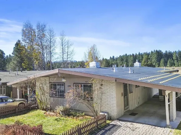 1246 Lester St #1 & 2, South Lake Tahoe, CA 96150