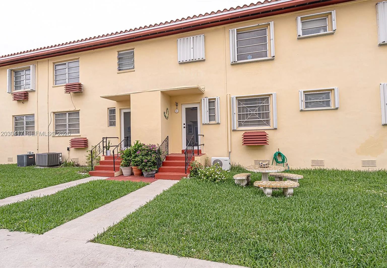 Sweet-El Condo — Photo 3