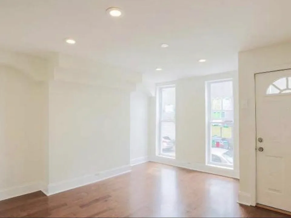 444 Fawcett St