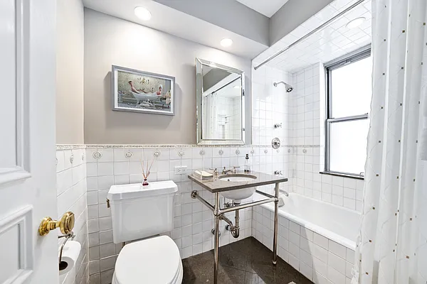 Sold by Engel & Völkers New York City | media 19