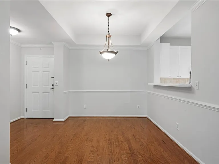 424 Lindbergh Dr NE #208 — Photo 4