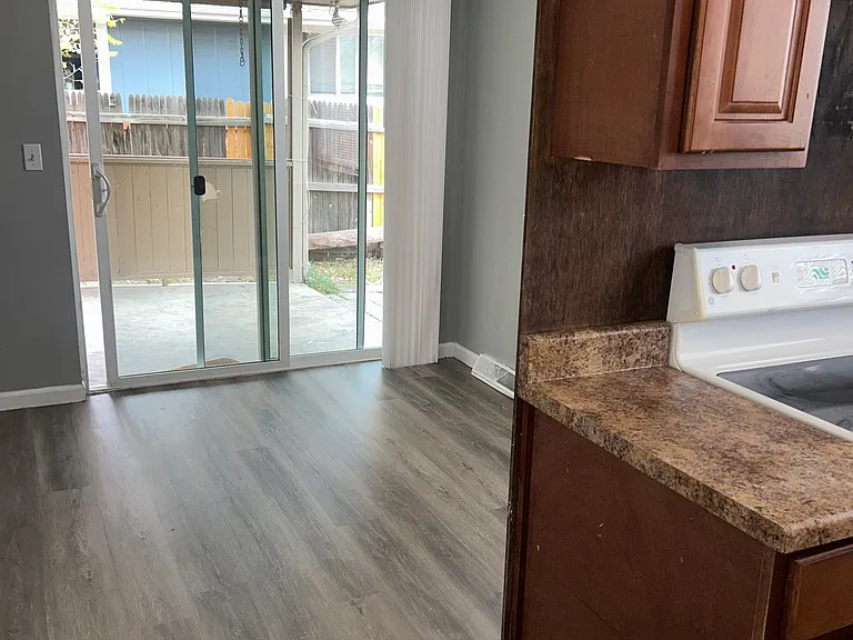 3643 W 90th Ave — Photo 5