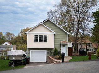 230 Manila Ave, Woonsocket, RI 02895