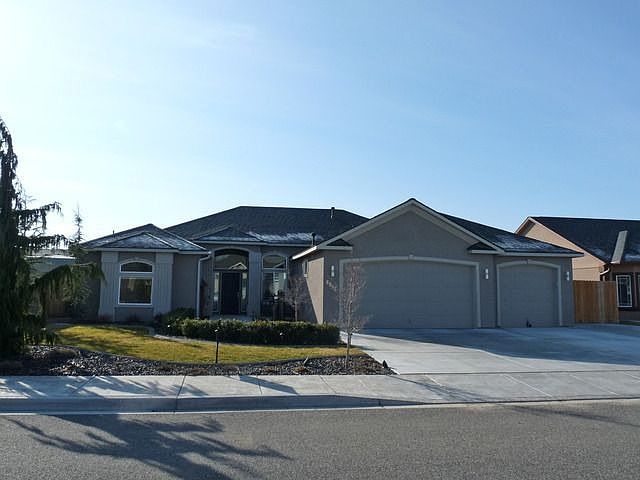 1st image of 8903 W Bruneau Ave