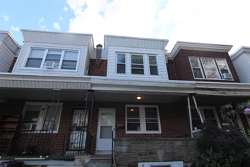 226 Linton St Photo 1