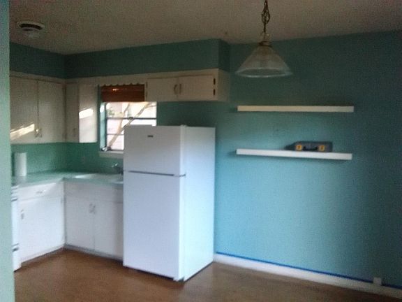 3rd image of 2505 Sherwood Ln