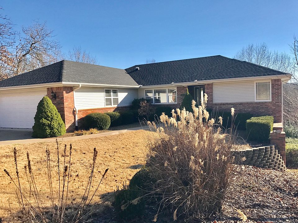 1st image of 4 Oniell Dr