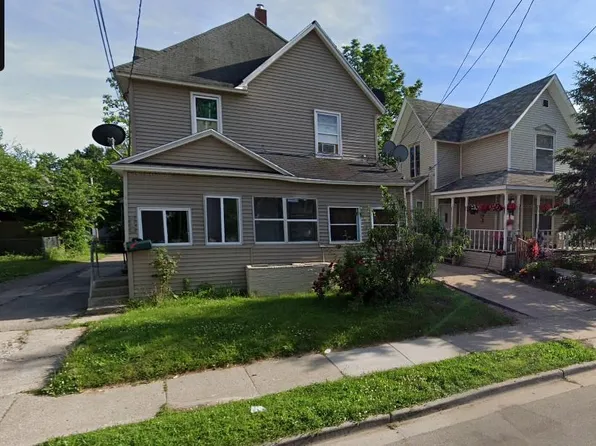 136 Griggs St SW, Grand Rapids, MI 49507