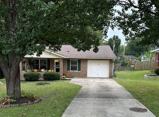 166 J Hunter Dr, Bedford, IN 47421