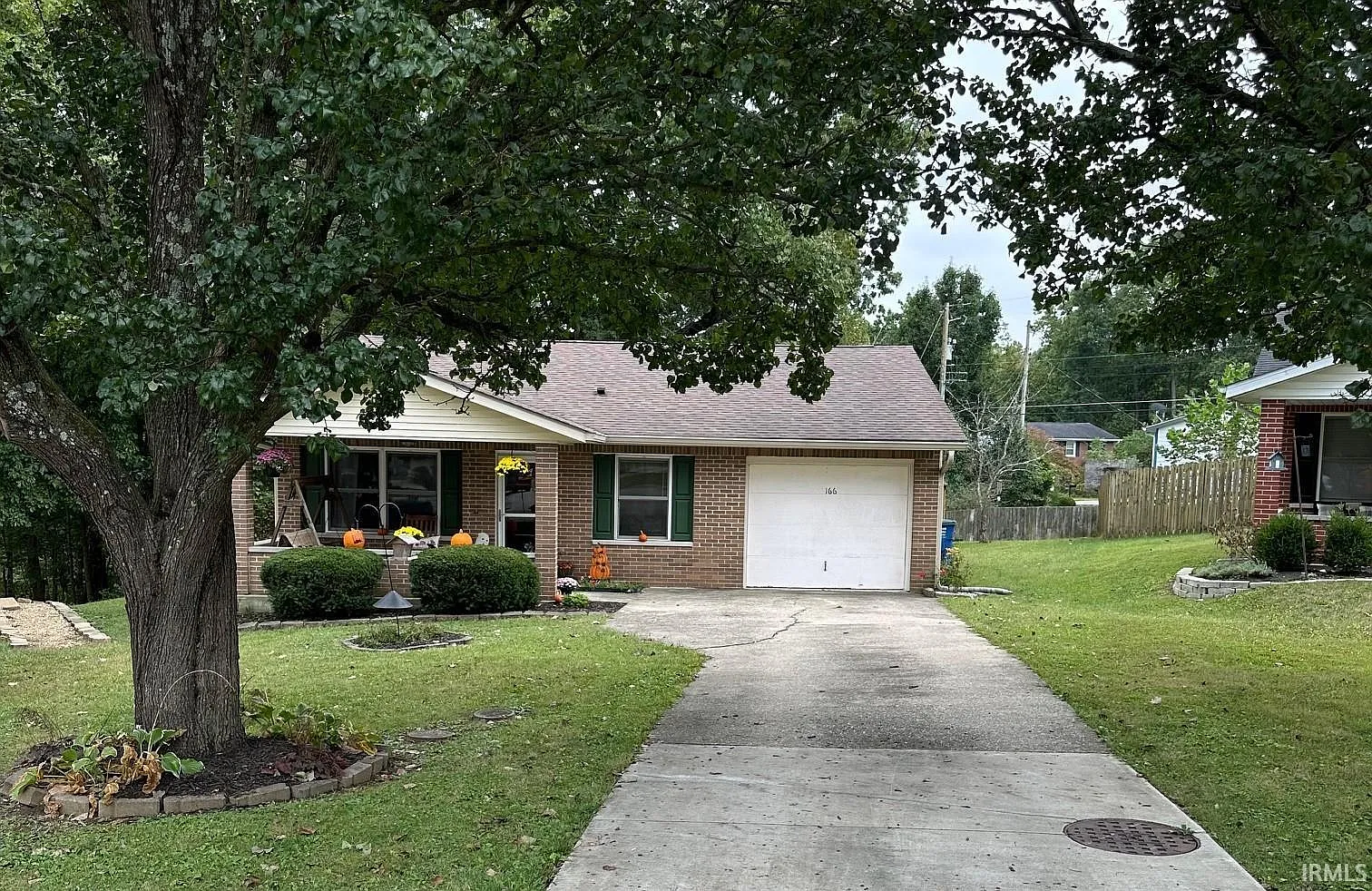 166 J Hunter Dr photo 1