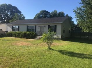 1968 Winslow Dr, Muskegon, MI 49442