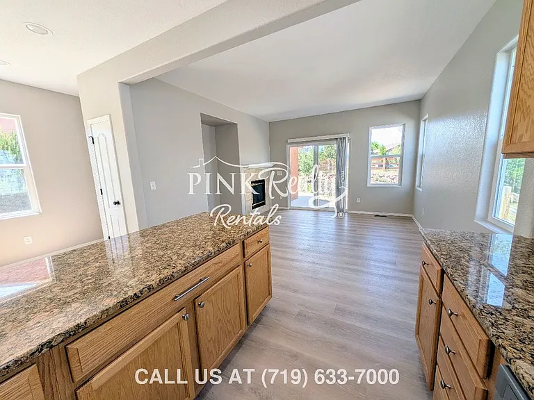 12252 Point Reyes Dr — Photo 35
