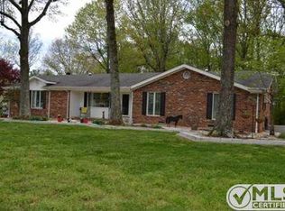 206 Oakwood Trl, McMinnville, TN 37110