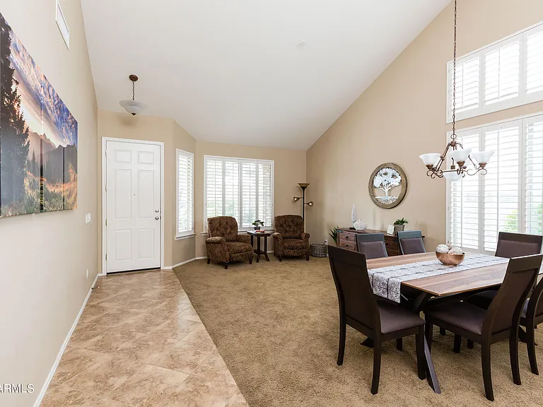 8408 W Midway Ave — Photo 12