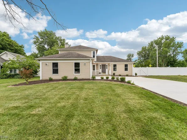 34993 Timberview Dr, Avon, OH 44011