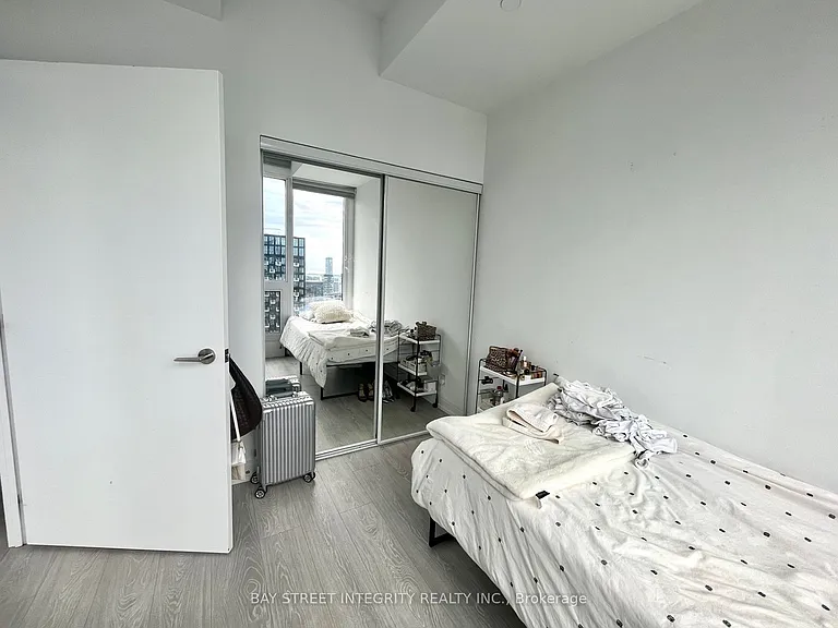 181 Dundas St E #3610 — Photo 7