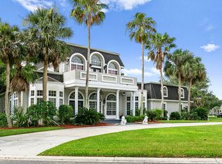 3809 Vickers Lake Dr, Jacksonville, FL 32224