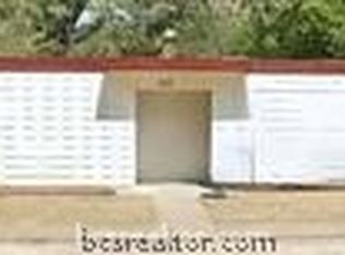 310 Ehlinger Dr #B, Bryan, TX 77801