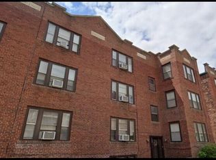 7166 Lyndover Pl, Saint Louis, MO 63143