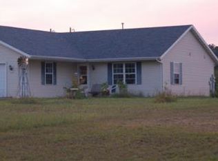 E2512 Spencer Lake Rd, Waupaca, WI 54981