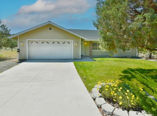 14131 Mountain Wood Dr, Weed, CA 96094