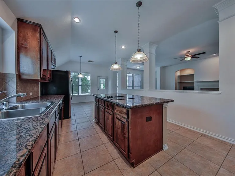 13803 Sherburn Manor Dr — Photo 10