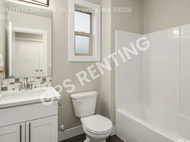 5020 148th St SW #B5 — Photo 23