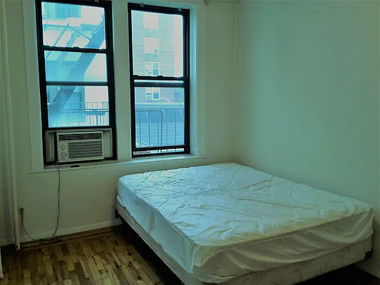 Rented by Voro New York | media 15