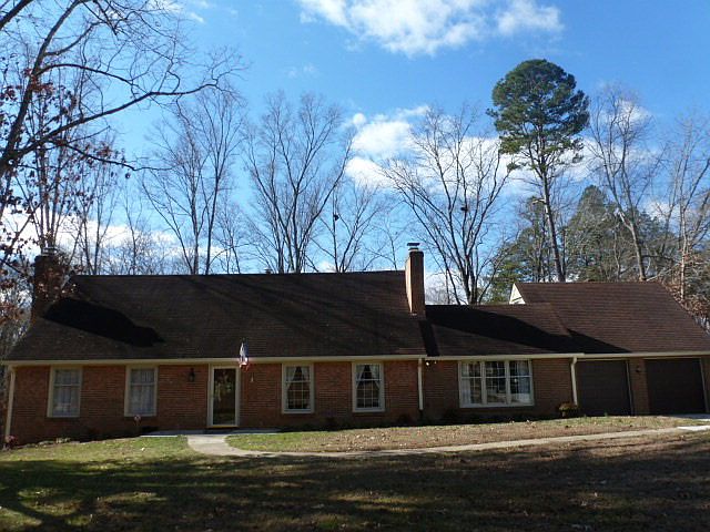 1st image of 160 Greencroft Pl