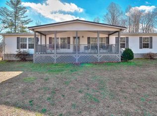 364 Fork Mountain Rd, Roan Mountain, TN 37687