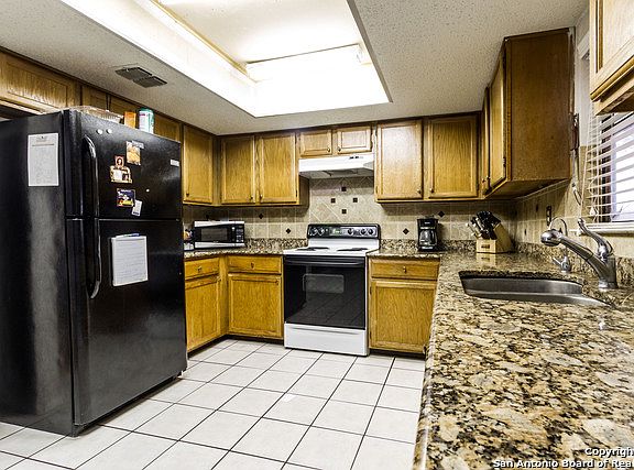 5th image of 6335 Gallery Cliff Dr