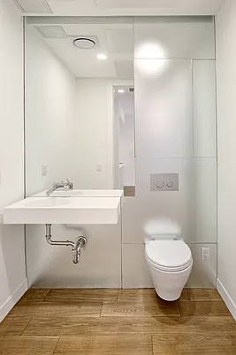 Sold by Isen & Company : Real Estate Advisors | media 9