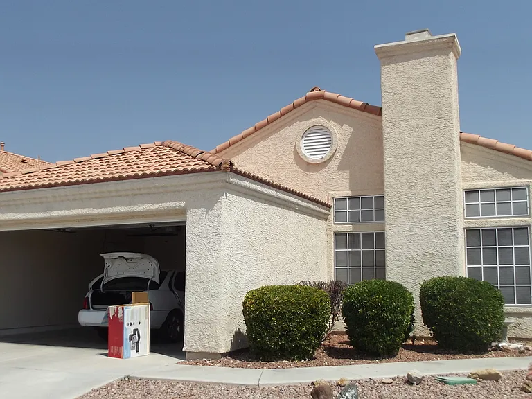 9824 Cross Creek Way — Photo 2