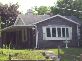 843 Columbia St, Burlington, IA 52601