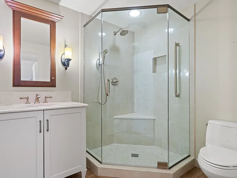 106 Oak Ridge Dr W — Photo 25