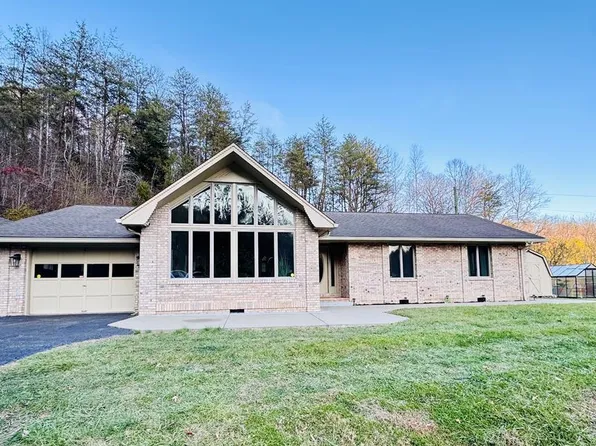 2259 State Route 201, Sitka, KY 41255