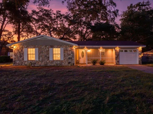127 Patti Cv, Niceville, FL 32578