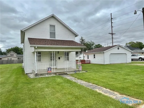 124 N Eastom St, Leipsic, OH 45856