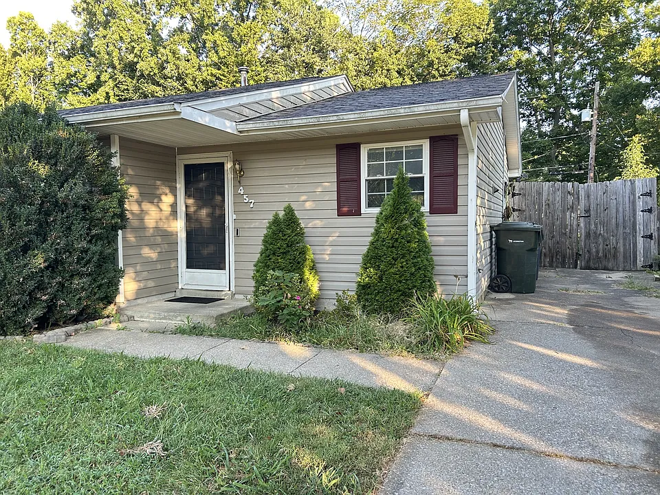 457 Channing Way