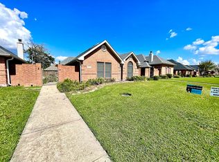 2510 Peace Dr, Lake Charles, LA 70605