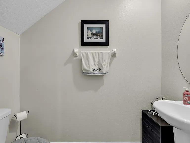 736 Royal Empress Dr — Photo 13