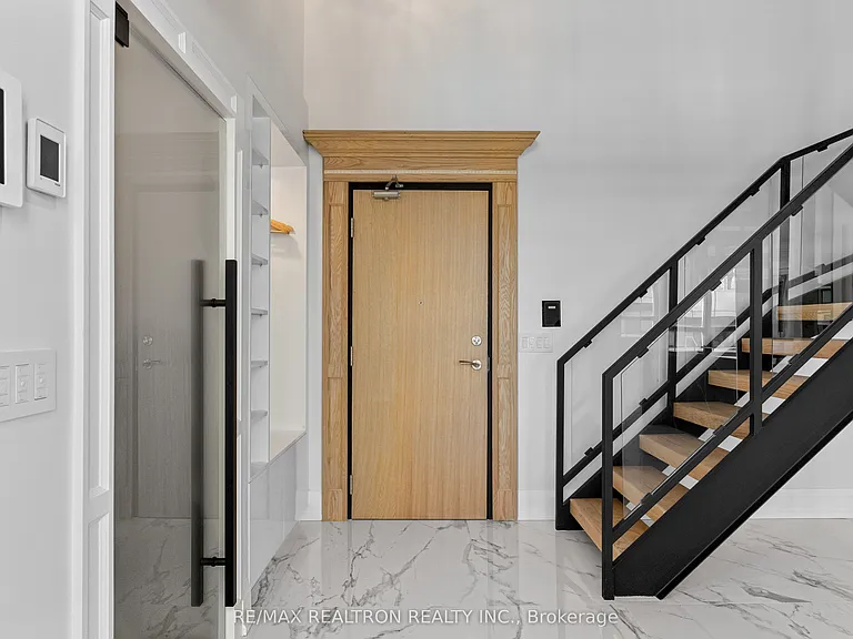 300 Manitoba St #311 — Photo 6